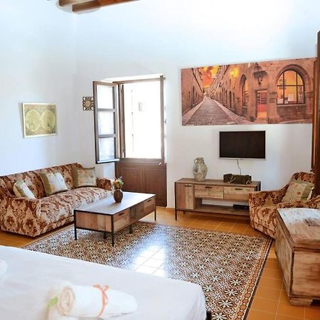 Meandros Suite In Old Town Rhodes City Esterno foto