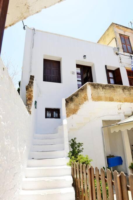 Meandros Suite In Old Town Rhodes City Esterno foto