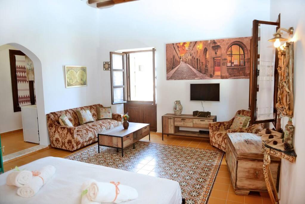 Meandros Suite In Old Town Rhodes City Esterno foto